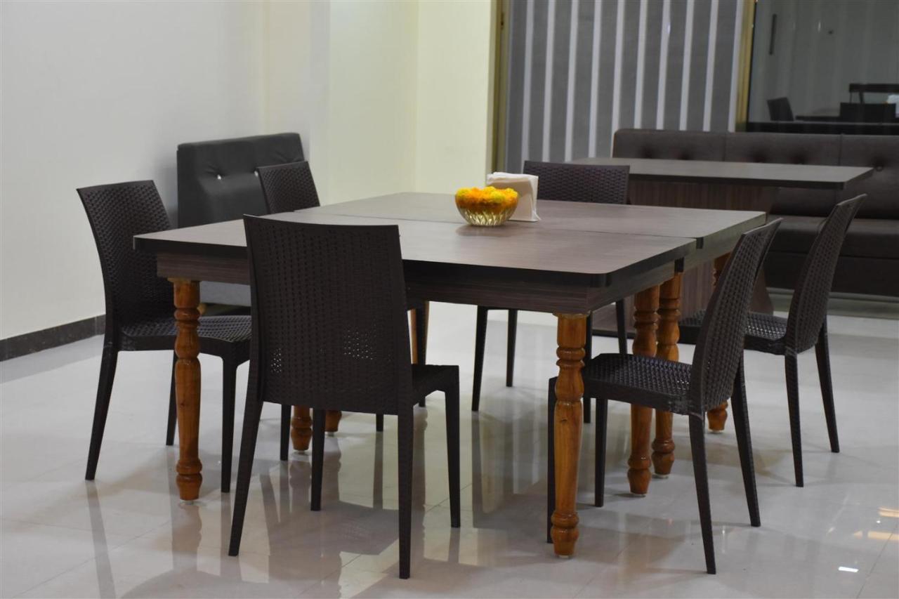 Hotel Shri Sharanam Maheshwar Ngoại thất bức ảnh